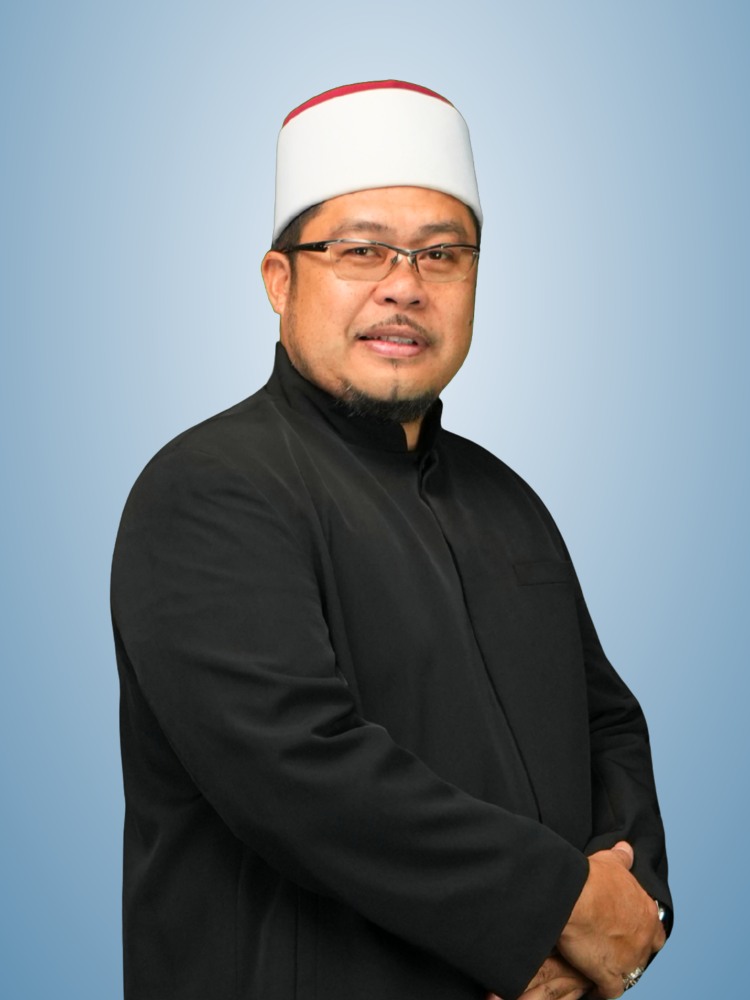 Encik Mohd Khalil bin Mohd Zari